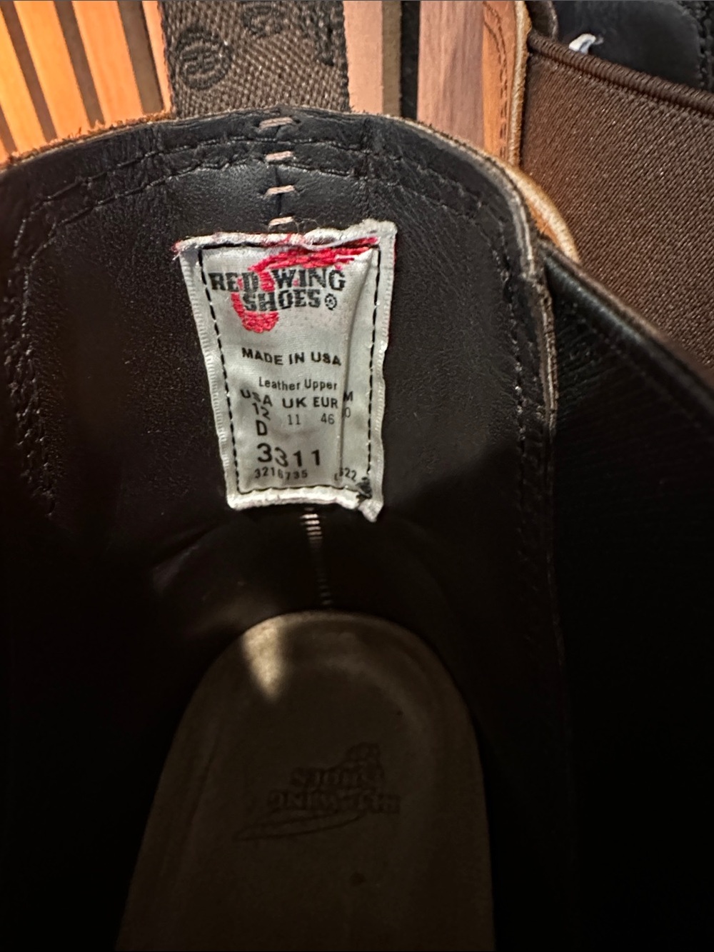Red Wing weekenders Brown Leather Chukka Boots - Picture 2 of 8